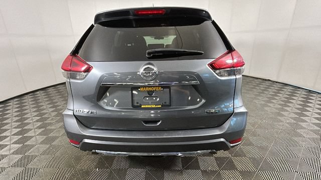 Used 2020 Nissan Rogue S FWD video 3