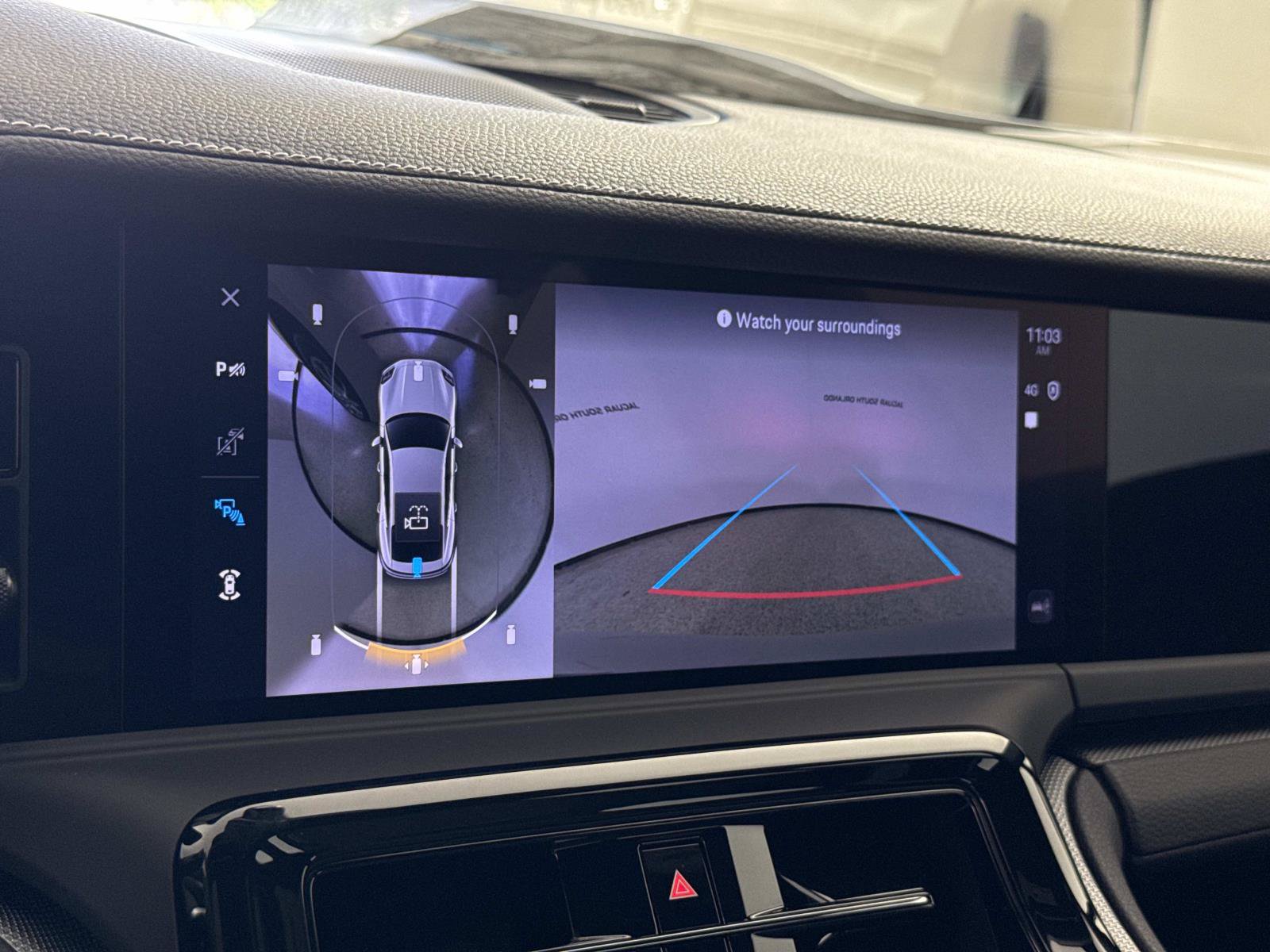 Used 2025 Porsche Panamera RWD image 22