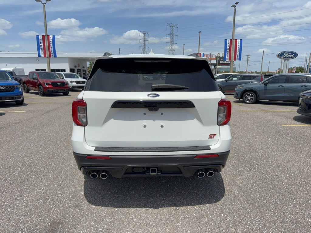 Certified 2023 Ford Explorer ST w/ Equipment Group 401A AWD/4WD image 4