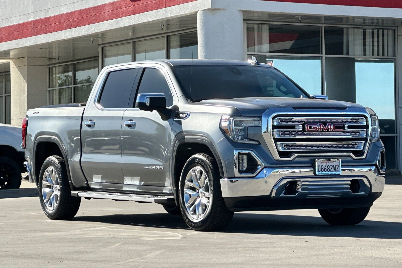 Used 2019 GMC Sierra 1500 SLT w/ SLT Premium Plus Package AWD/4WD image 8