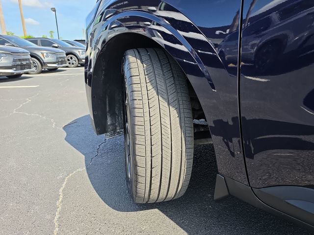 Used 2025 Kia Carnival EX image 46