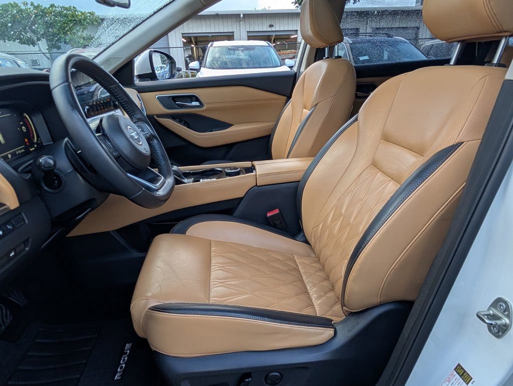 Certified 2021 Nissan Rogue Platinum image 10