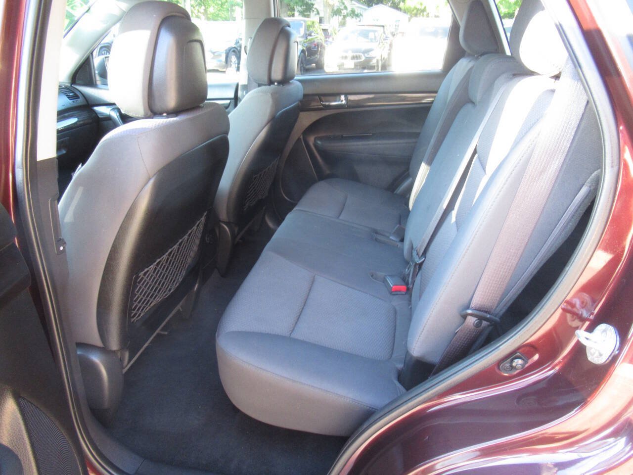 Used 2013 Kia Sorento LX FWD image 15
