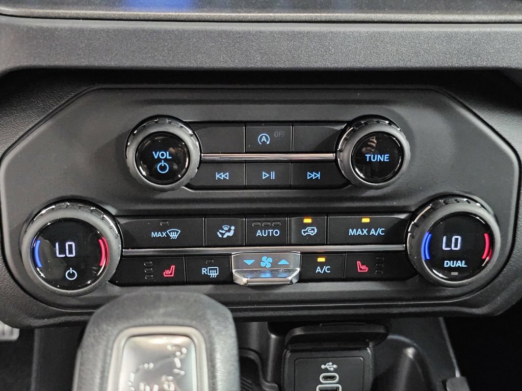 New 2026 Ford Bronco Big Bend AWD/4WD image 17