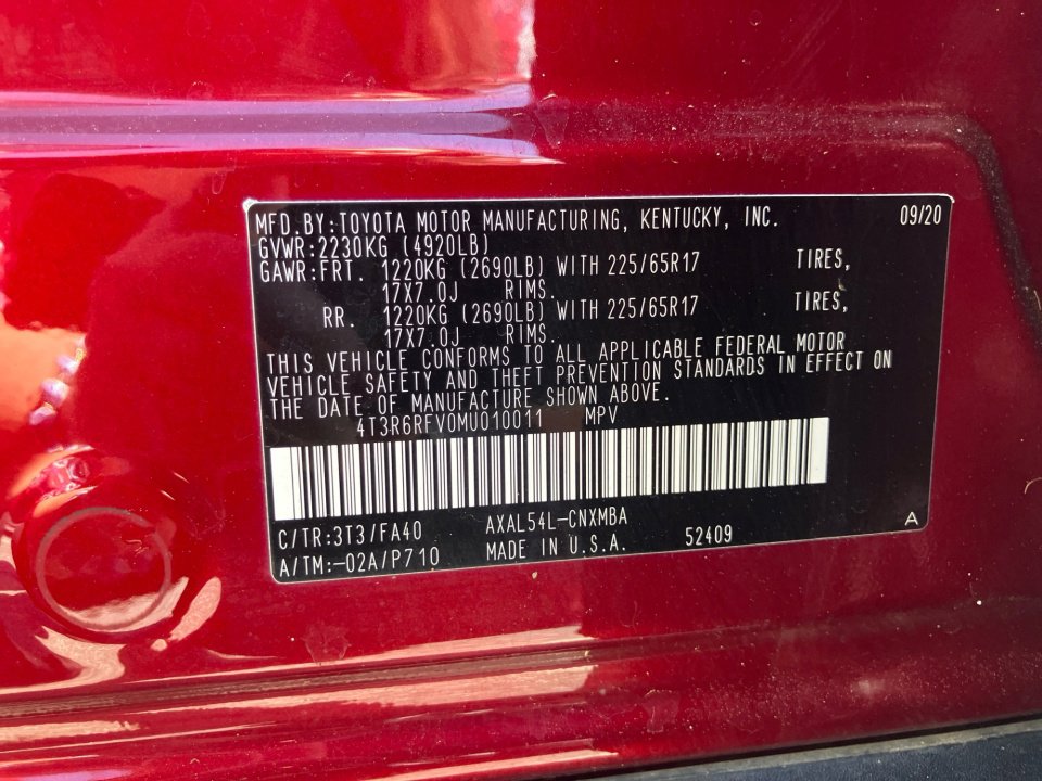 Used 2021 Toyota RAV4 XLE image 39