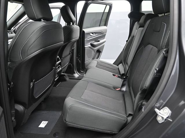 New 2026 Jeep Grand Cherokee Laredo X AWD/4WD image 13