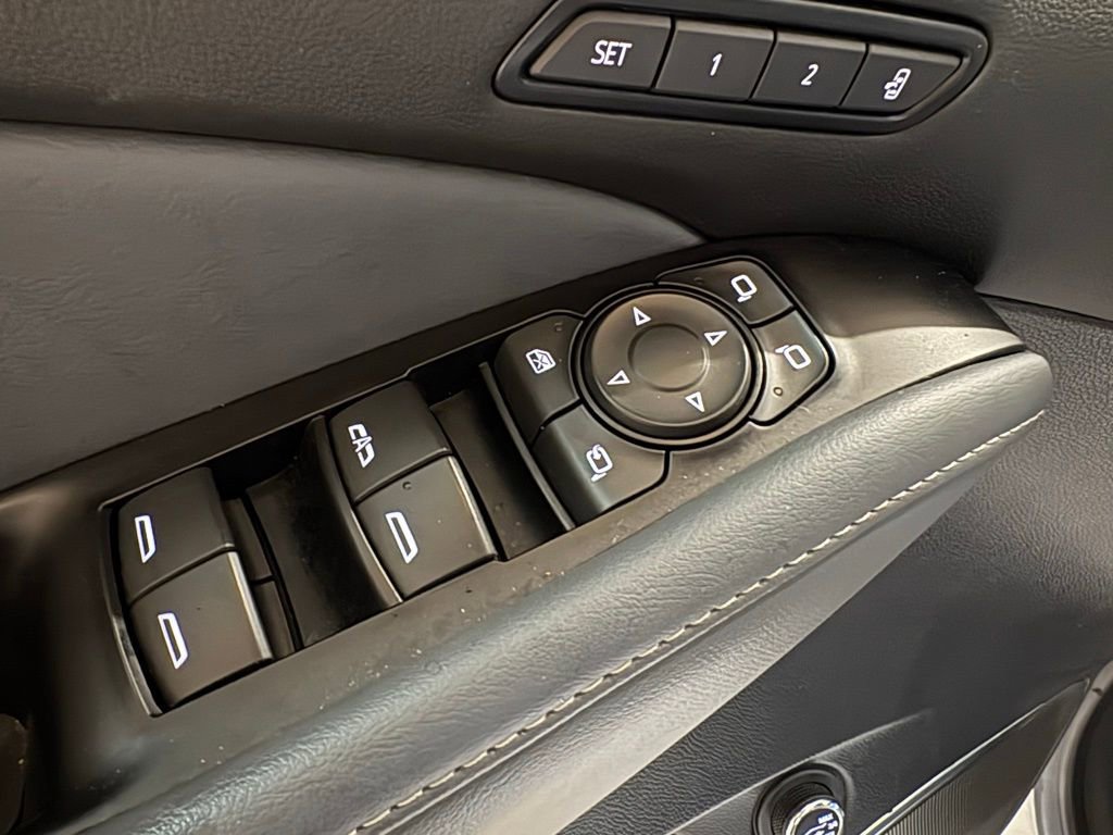 Used 2024 Buick Enclave Premium image 22