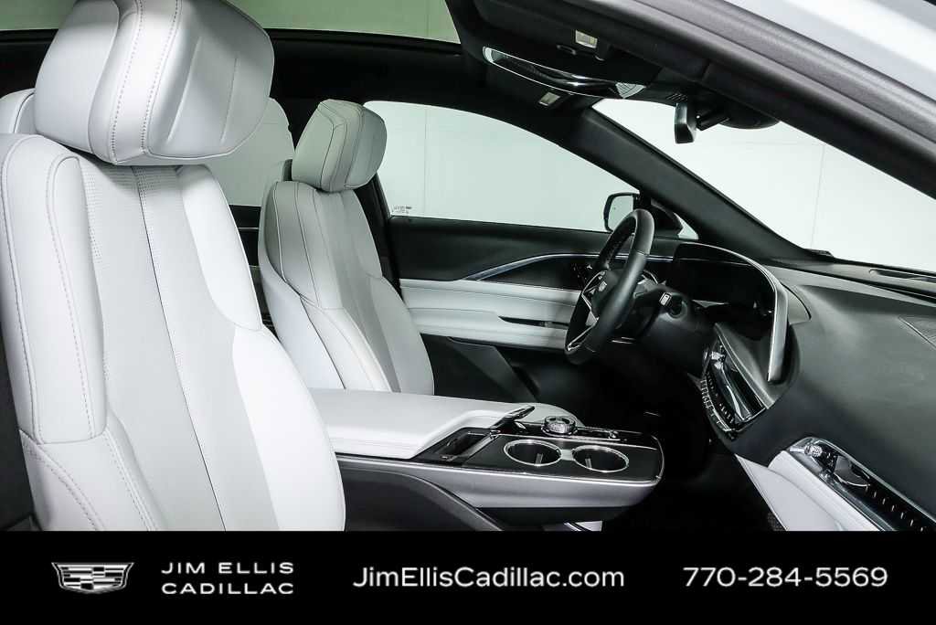 Certified 2024 Cadillac Lyriq Sport image 23