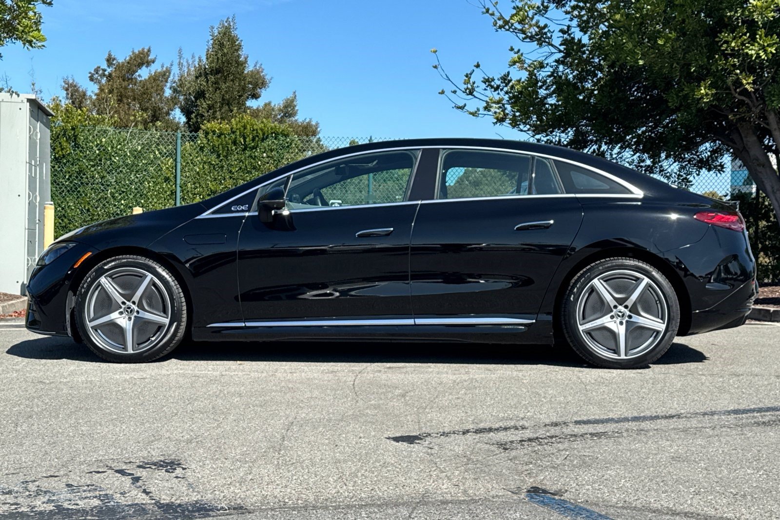 Certified 2023 Mercedes-Benz EQE 350+ 4MATIC Sedan image 2