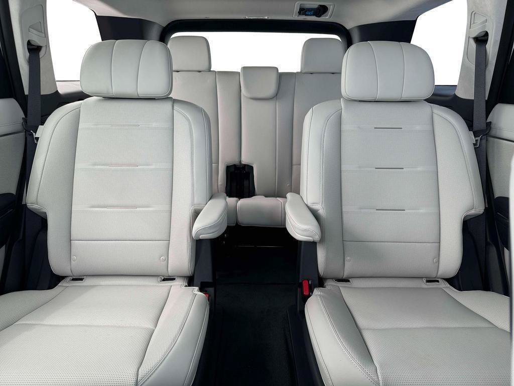 New 2026 Hyundai Palisade Calligraphy AWD/4WD image 16