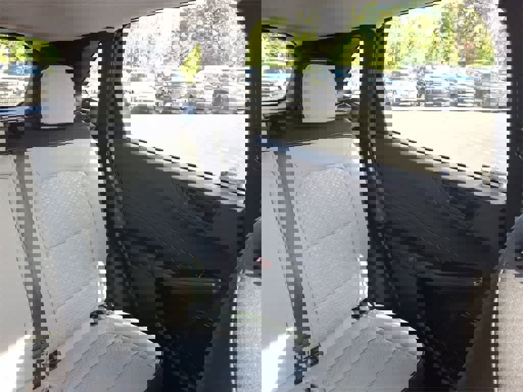 Used 2023 Ford Escape Active image 14