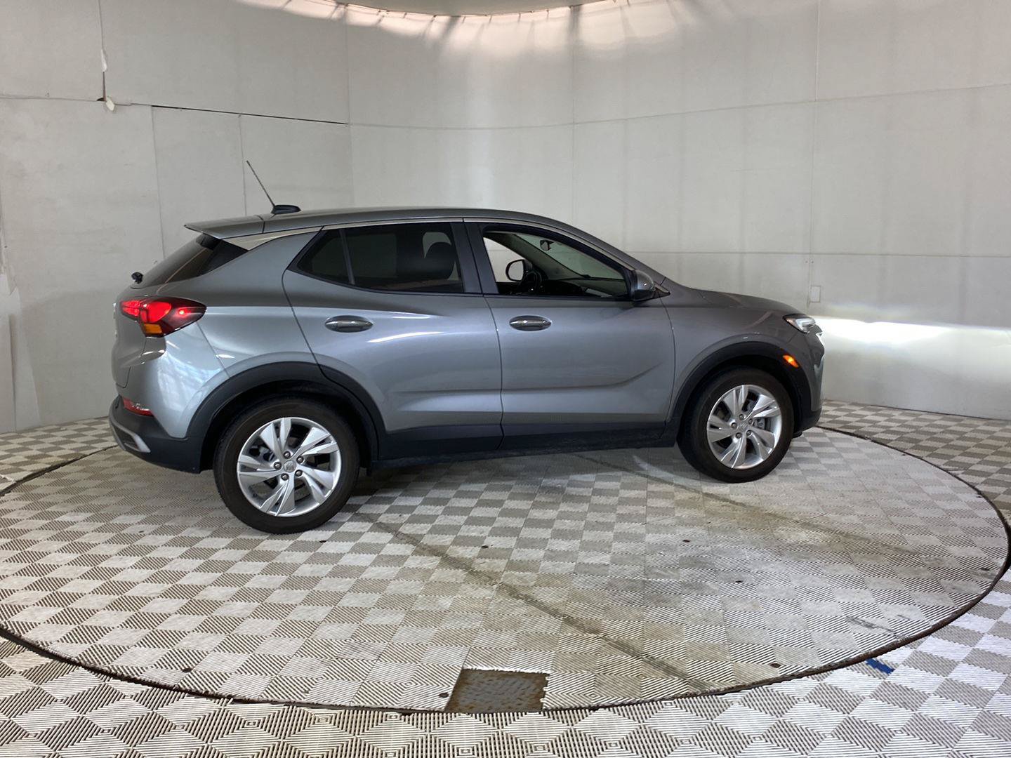 Certified 2024 Buick Encore GX Preferred FWD image 38