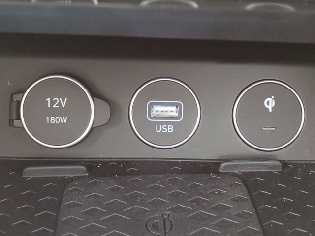 Certified 2025 Genesis G70 3.3T Advanced w/ Sport Prestige Package image 21