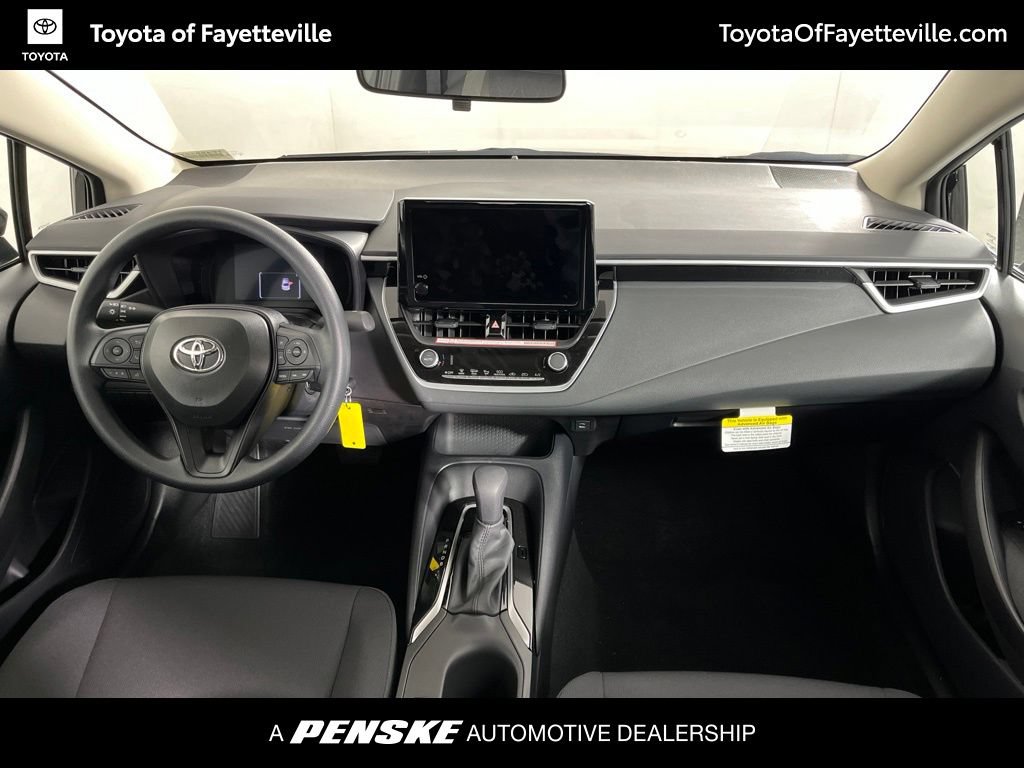 Used 2026 Toyota Corolla LE FWD image 15