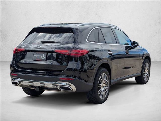 Certified 2026 Mercedes-Benz GLC 300 image 2
