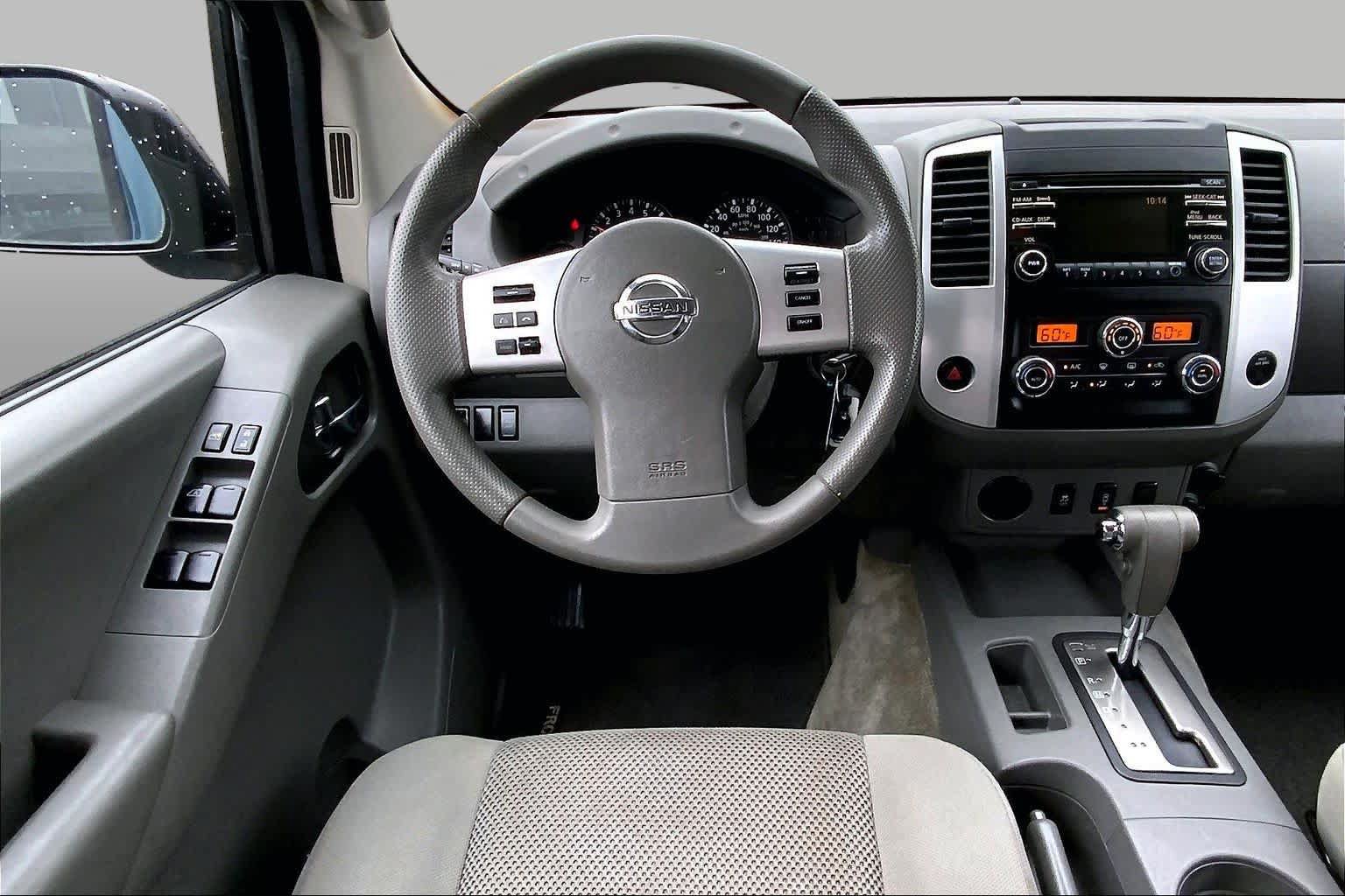 Used 2013 Nissan Frontier SV w/ SV Value Truck Pkg RWD image 6