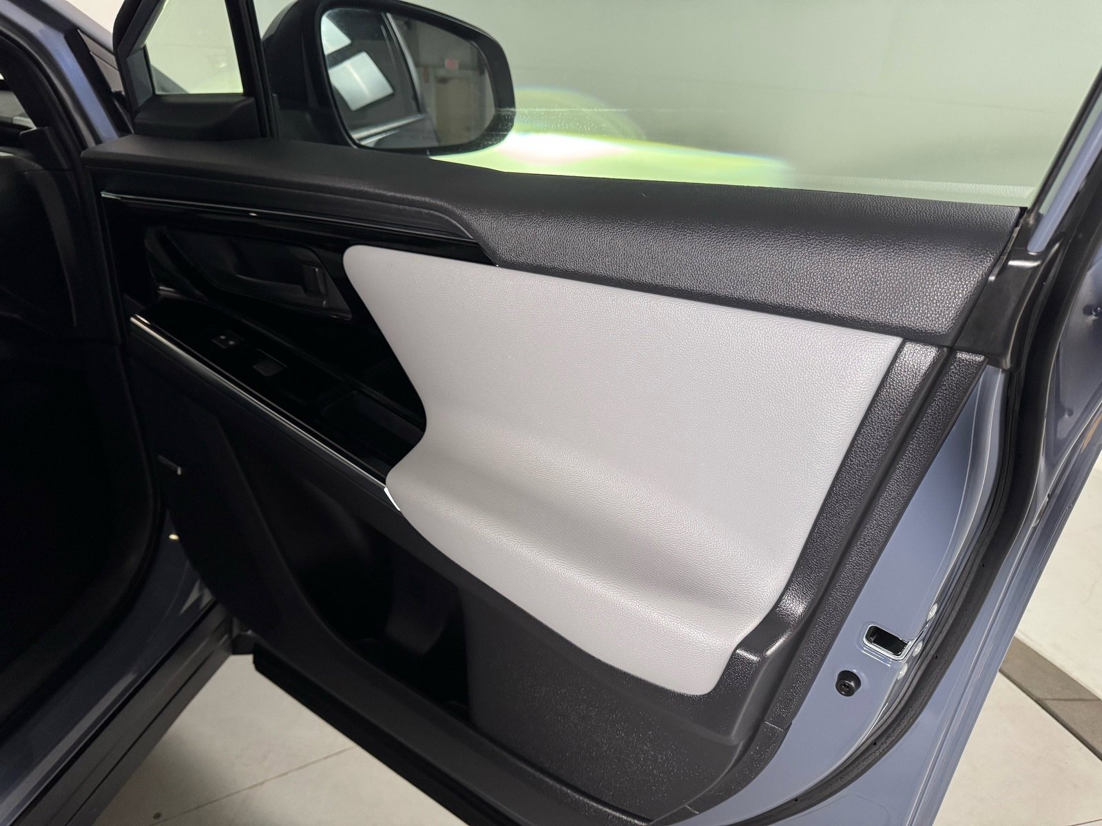 Certified 2023 Subaru Solterra AWD image 21