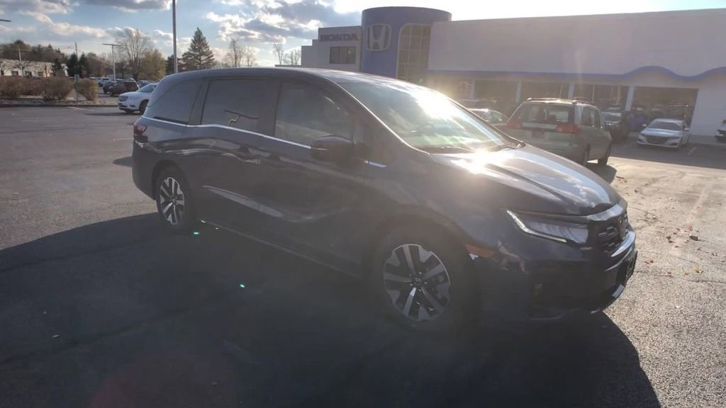 New 2026 Honda Odyssey EX-L image 2