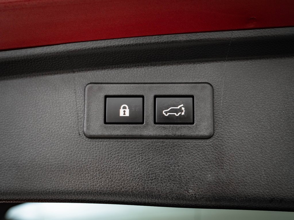 Used 2025 Subaru Outback Touring w/ Popular Package #2 image 22