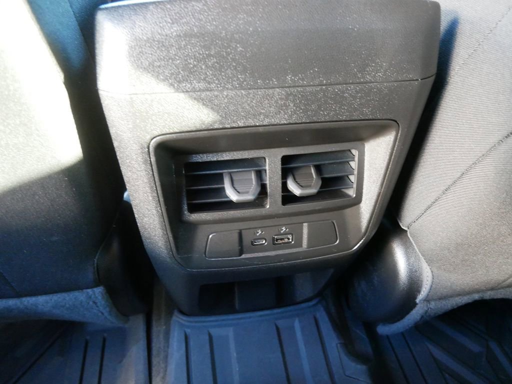 Certified 2023 GMC Canyon Elevation w/ Convenience Package image 18