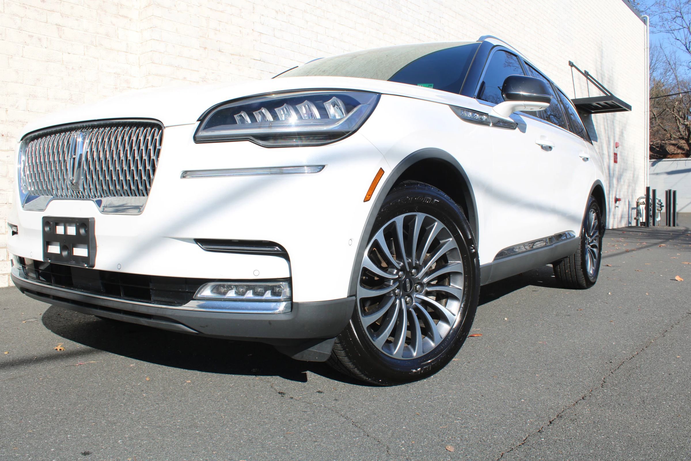 Used 2020 Lincoln Aviator Reserve w/ Equipment Group 201A image 4
