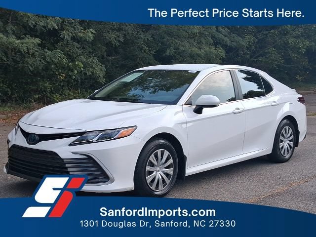 Used 2023 Toyota Camry LE FWD image 1