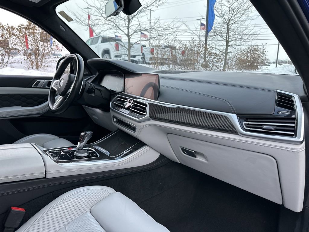 Used 2022 BMW X5 M w/ Executive Package image 25