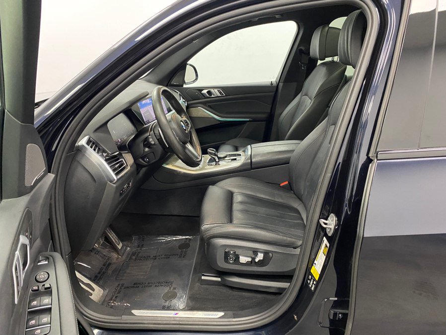 Used 2019 BMW X5 xDrive50i w/ M Sport Package AWD/4WD image 20