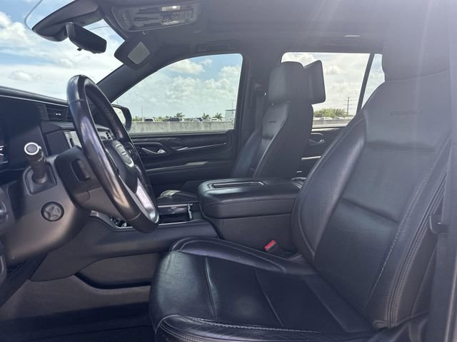 Used 2022 GMC Yukon Denali w/ Denali Premium Package RWD image 23