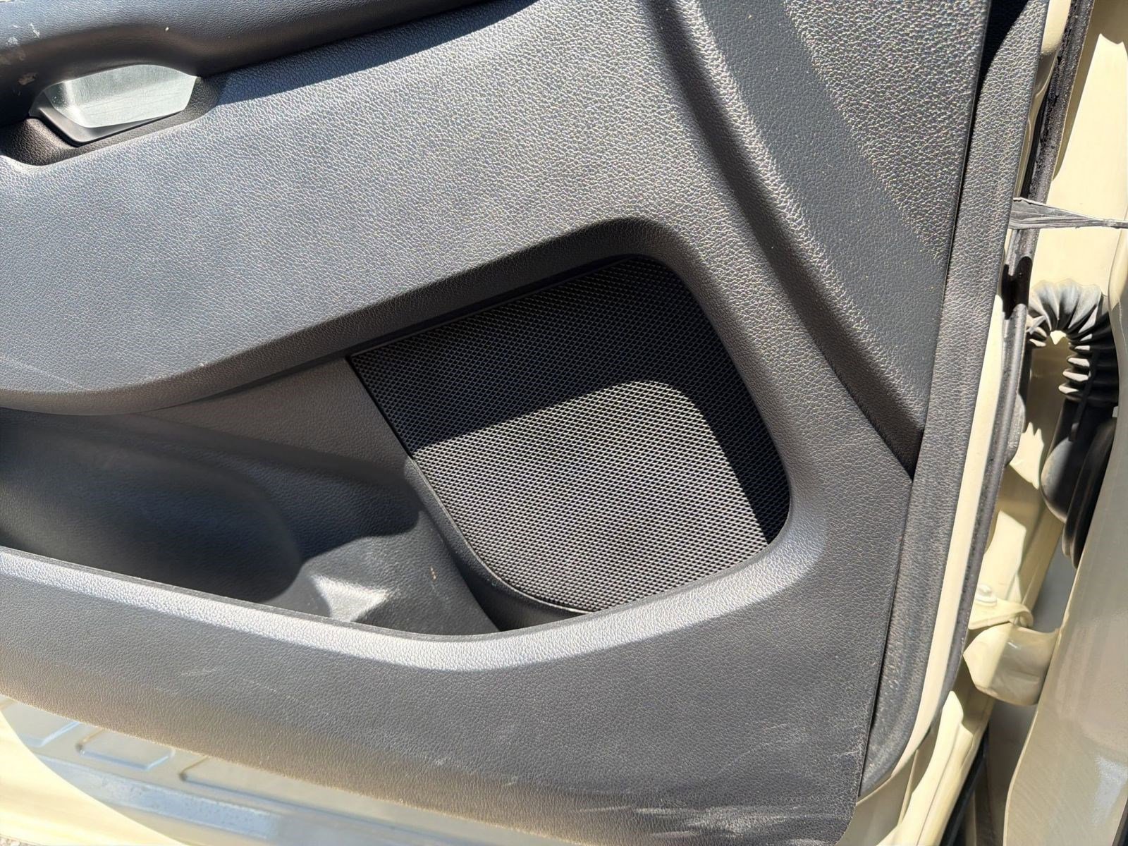 Used 2018 Ford Explorer Platinum AWD/4WD image 23