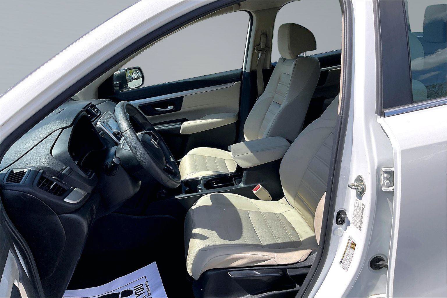 Used 2019 Honda CR-V LX image 24