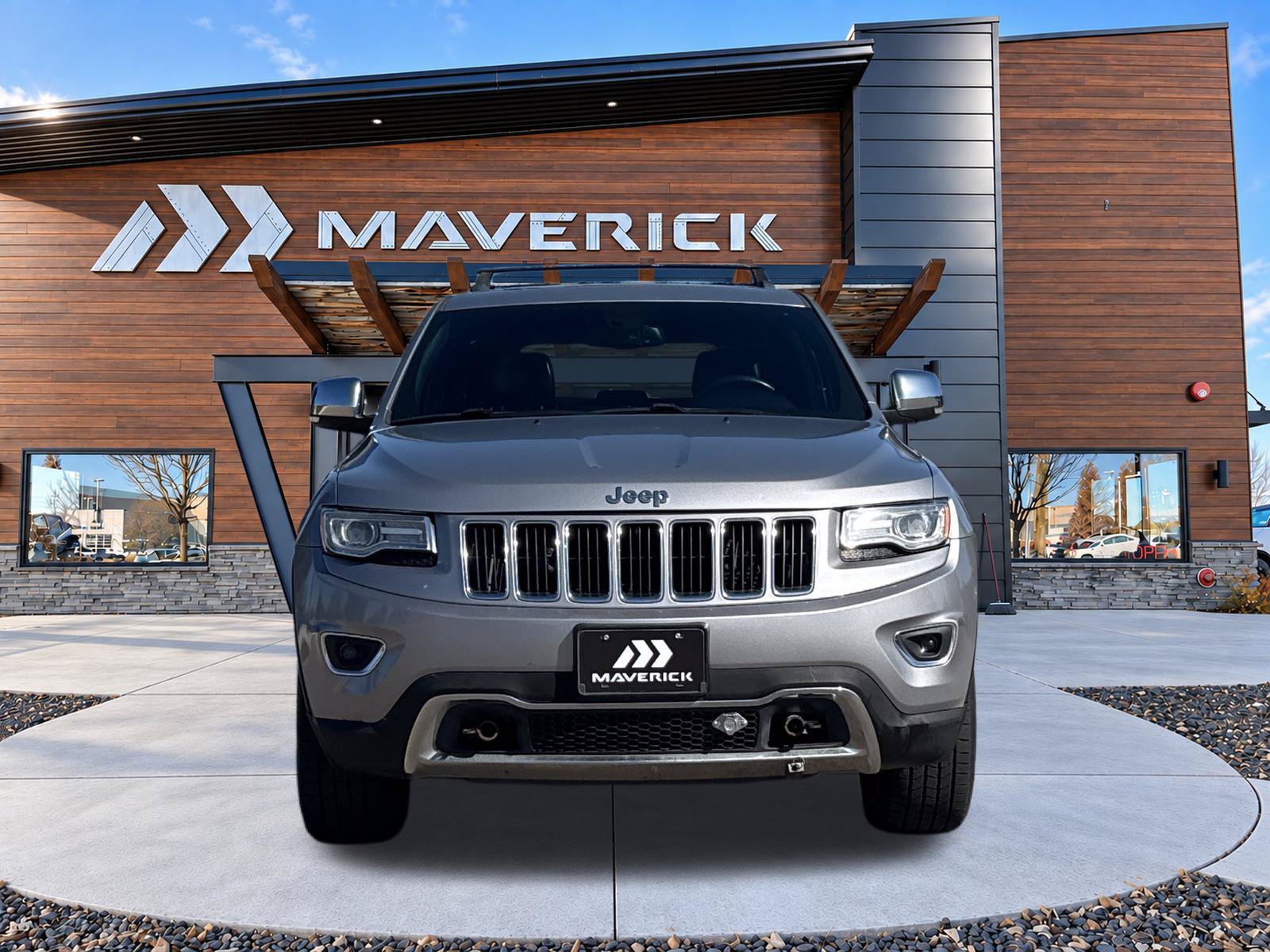 Used 2015 Jeep Grand Cherokee Limited AWD/4WD image 4