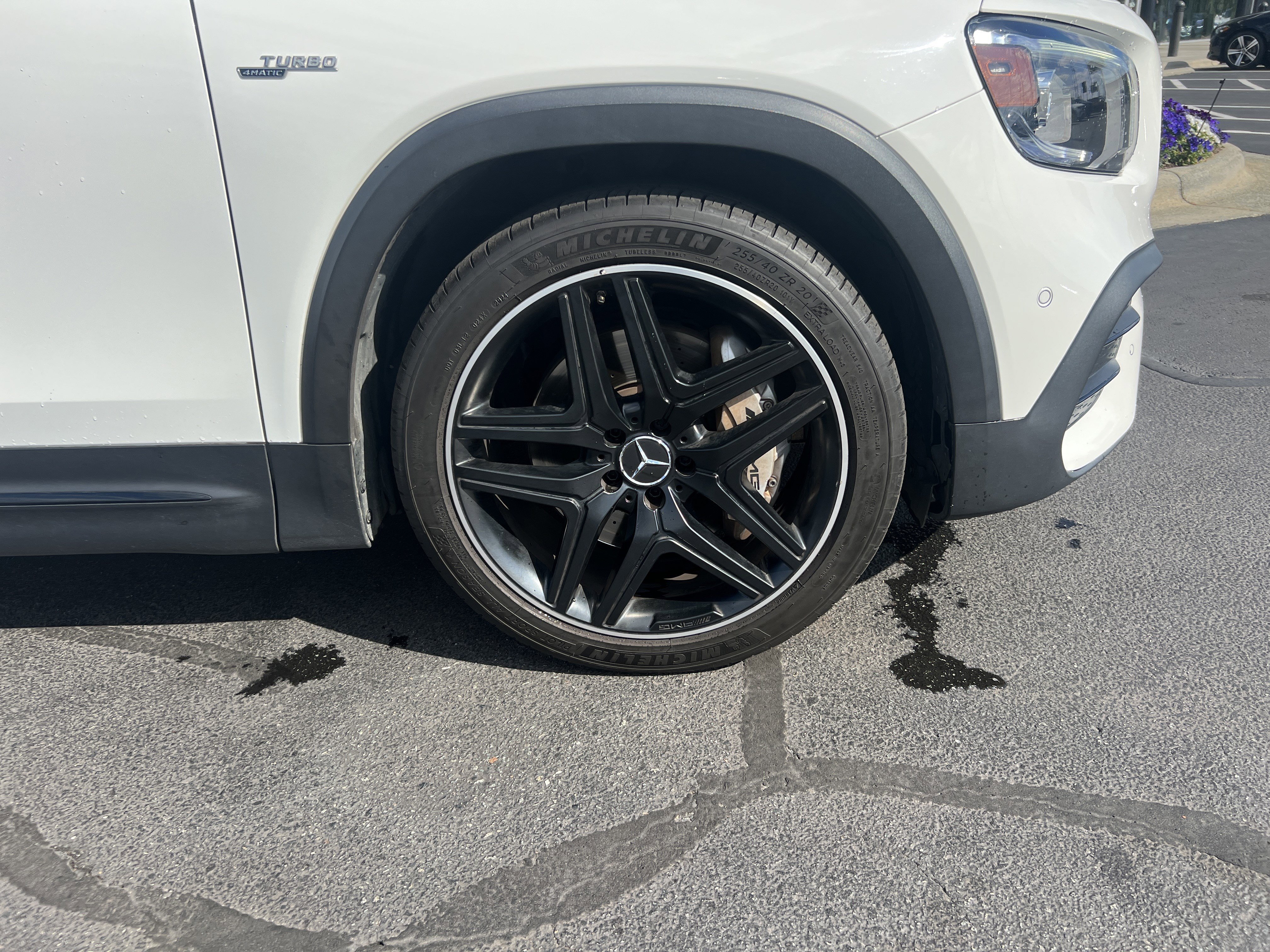 Certified 2021 Mercedes-Benz GLB 35 AMG 4MATIC image 13