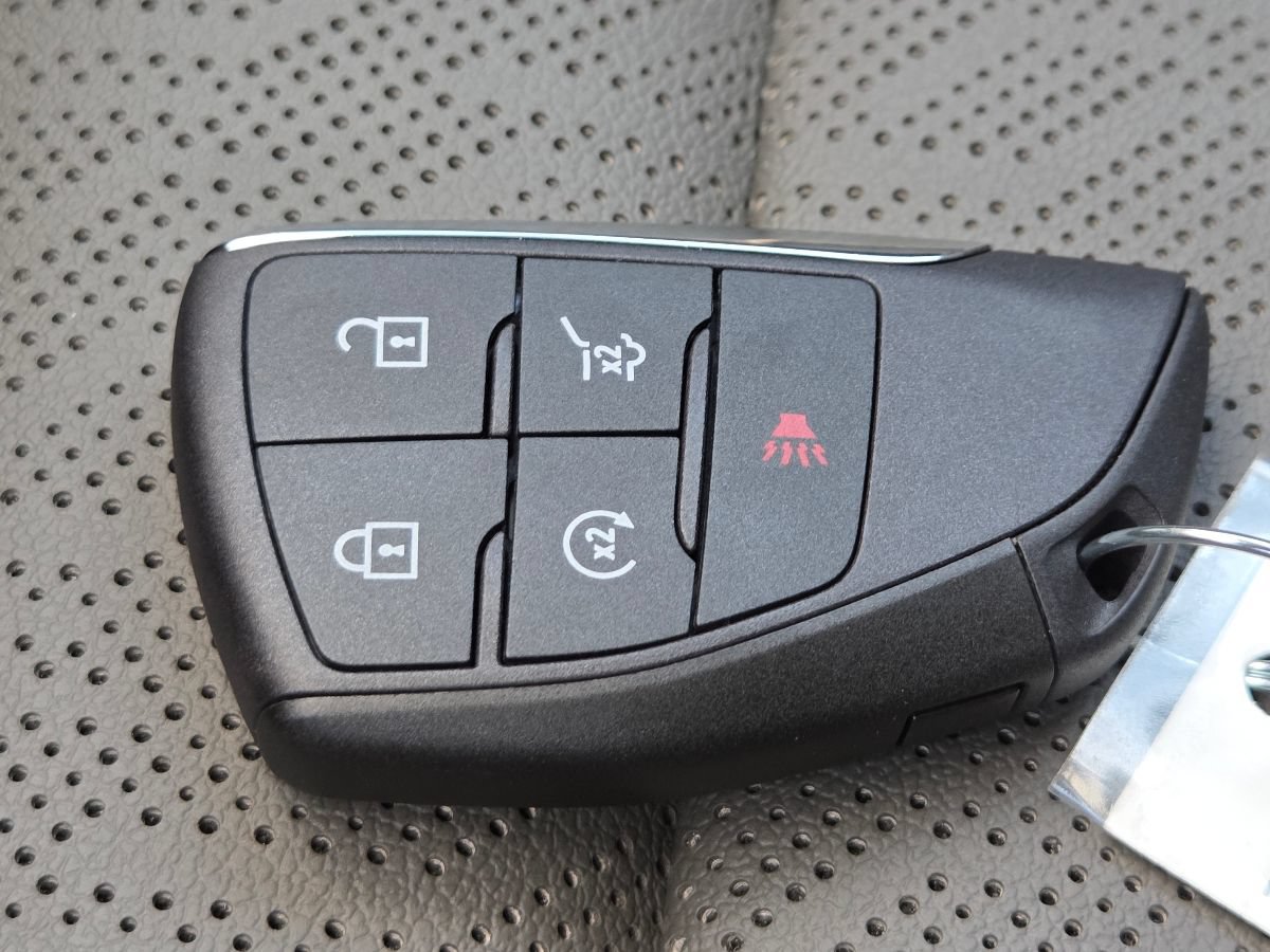 New 2027 Chevrolet Equinox LT w/ Convenience Package II FWD image 41