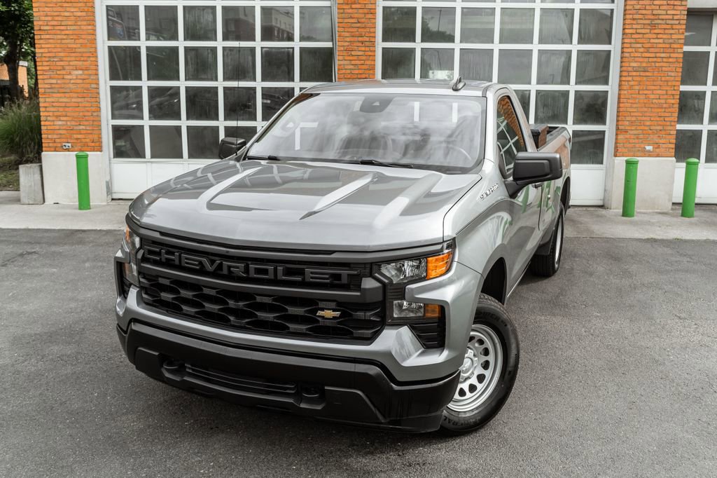 Used 2025 Chevrolet Silverado 1500 W/T RWD image 2