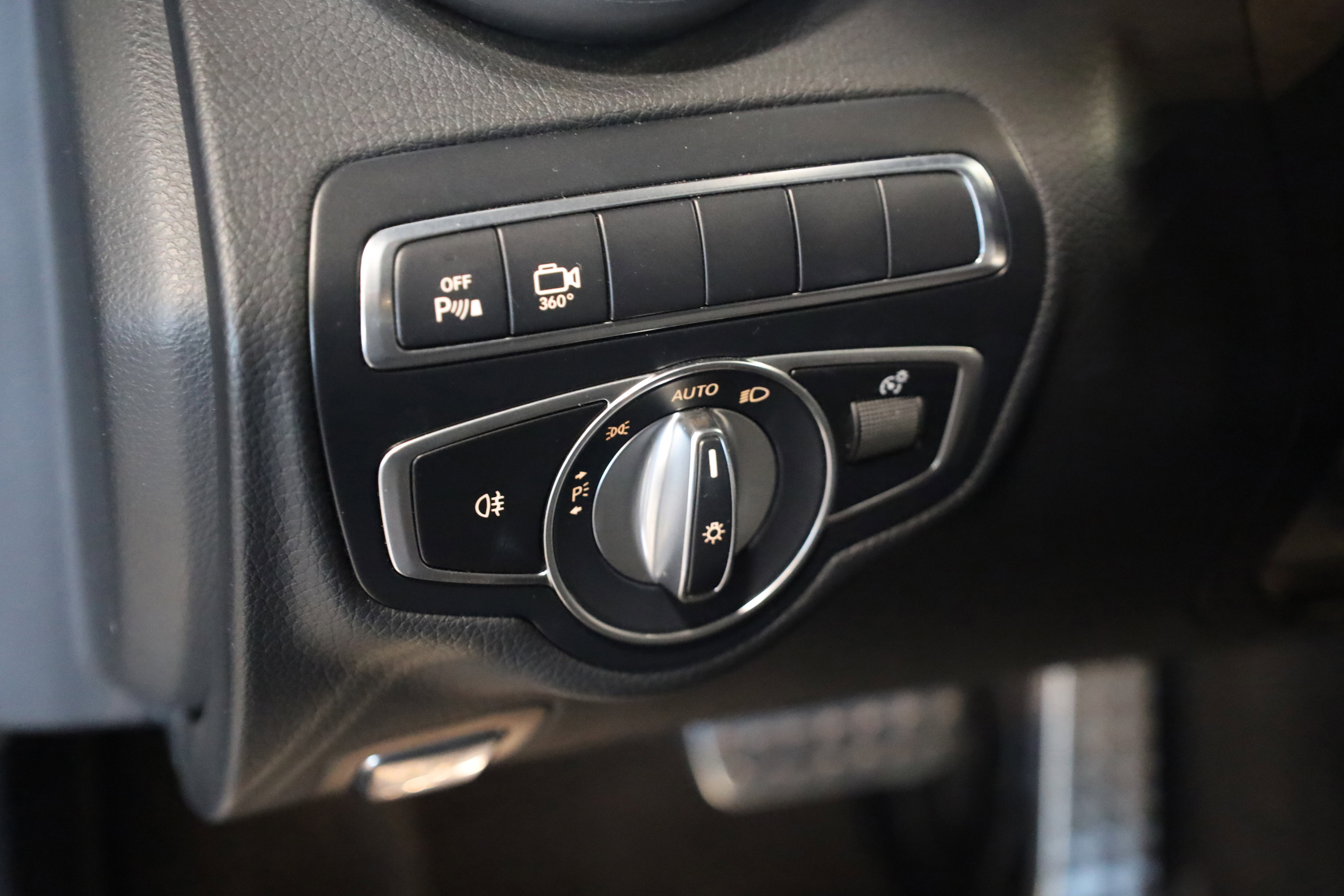 Used 2018 Mercedes-Benz C 63 AMG S image 19