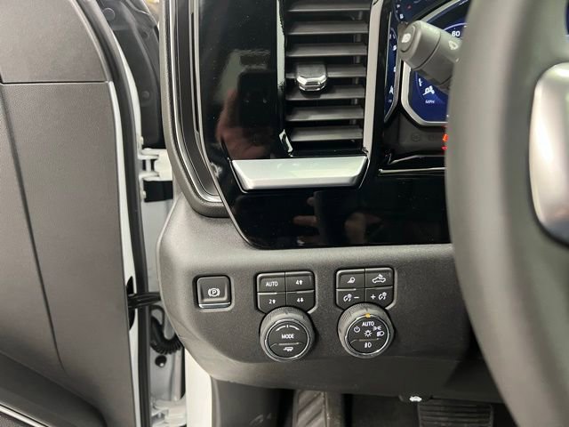 New 2026 Chevrolet Silverado 1500 LTZ AWD/4WD image 13