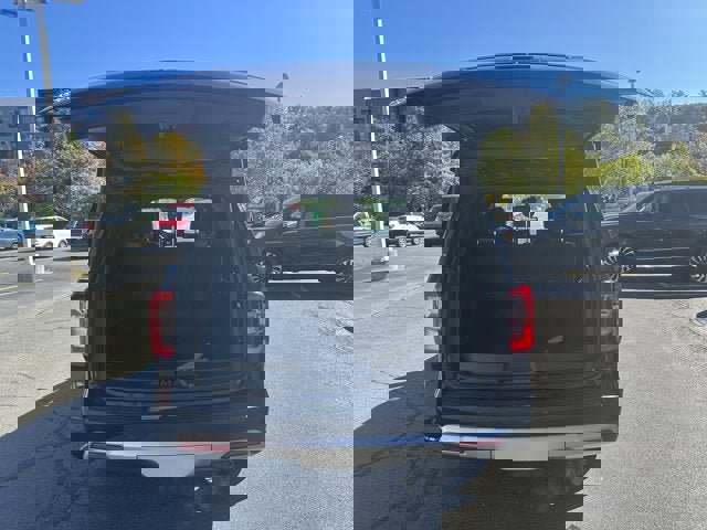 Used 2022 Ford Expedition Platinum image 7