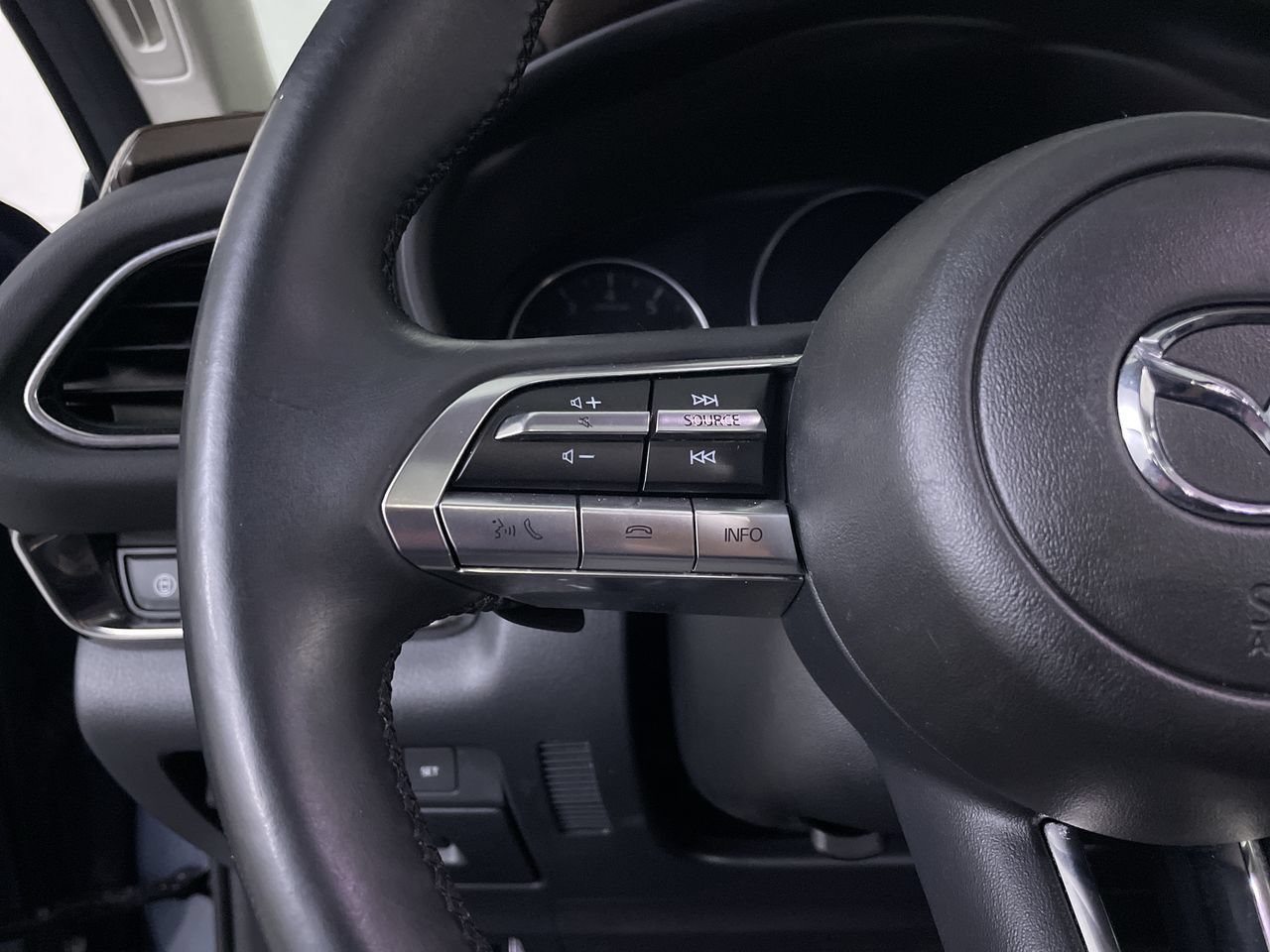 Used 2020 MAZDA CX-30 AWD w/ Premium Package image 25