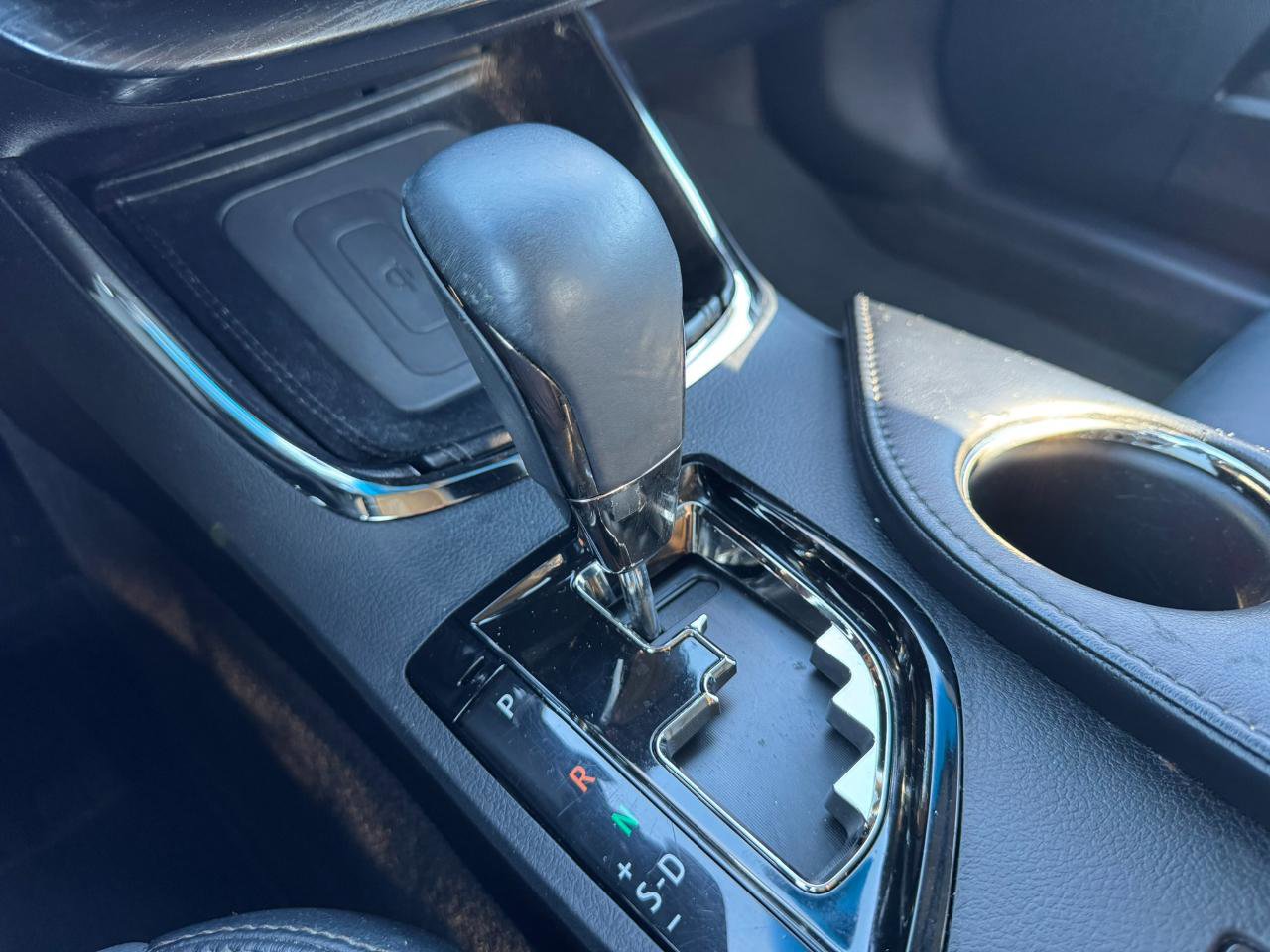 Used 2016 Toyota Avalon Touring image 24