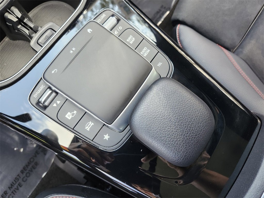 Used 2023 Mercedes-Benz CLA 250 image 22