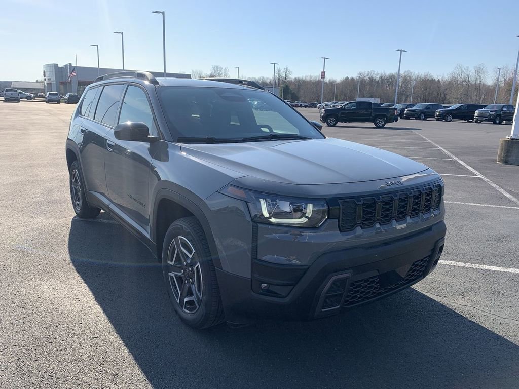 New 2026 Jeep Cherokee Laredo AWD/4WD image 1