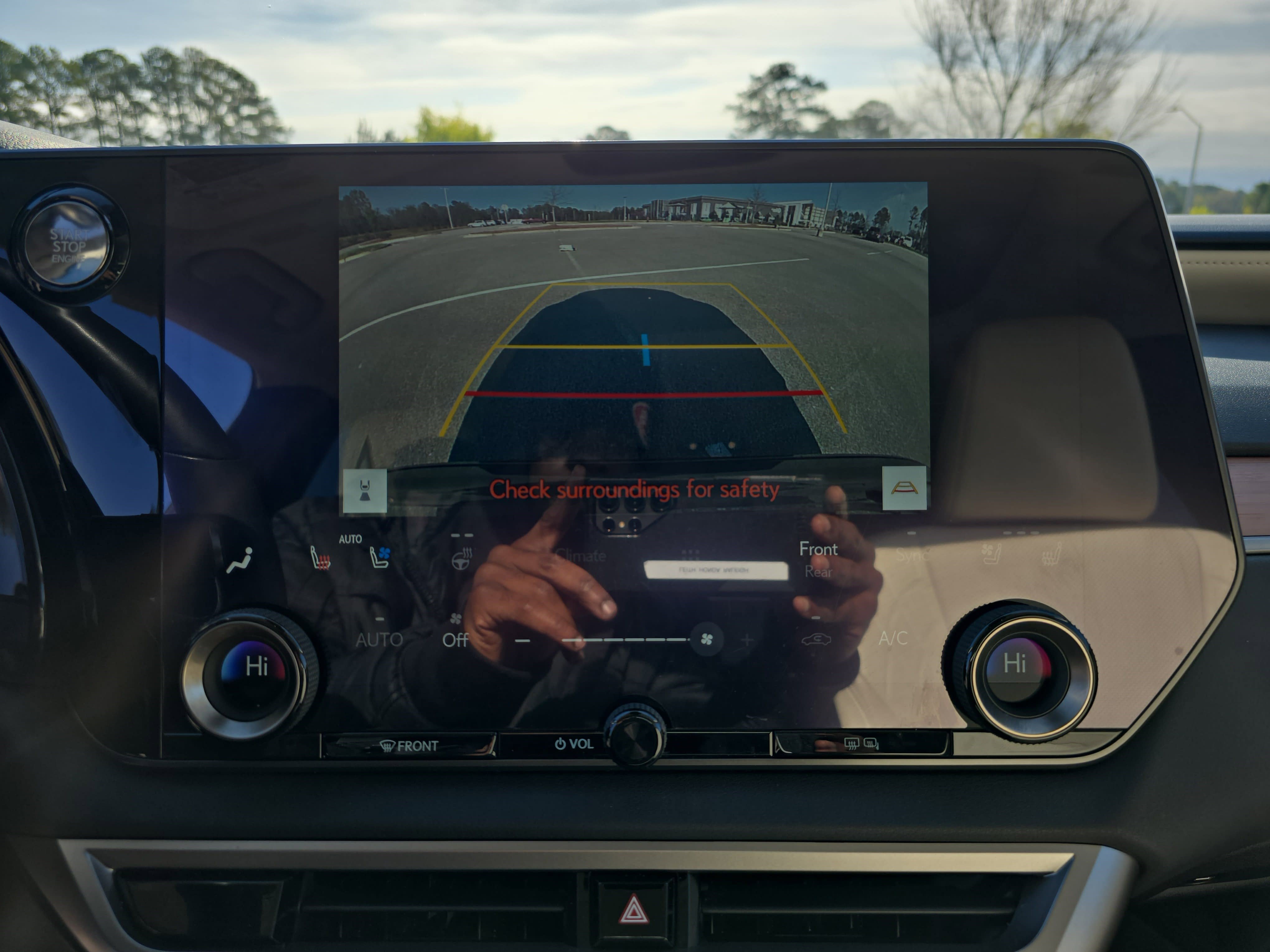 Used 2023 Lexus RX 350 Premium w/ Accessory Package image 25