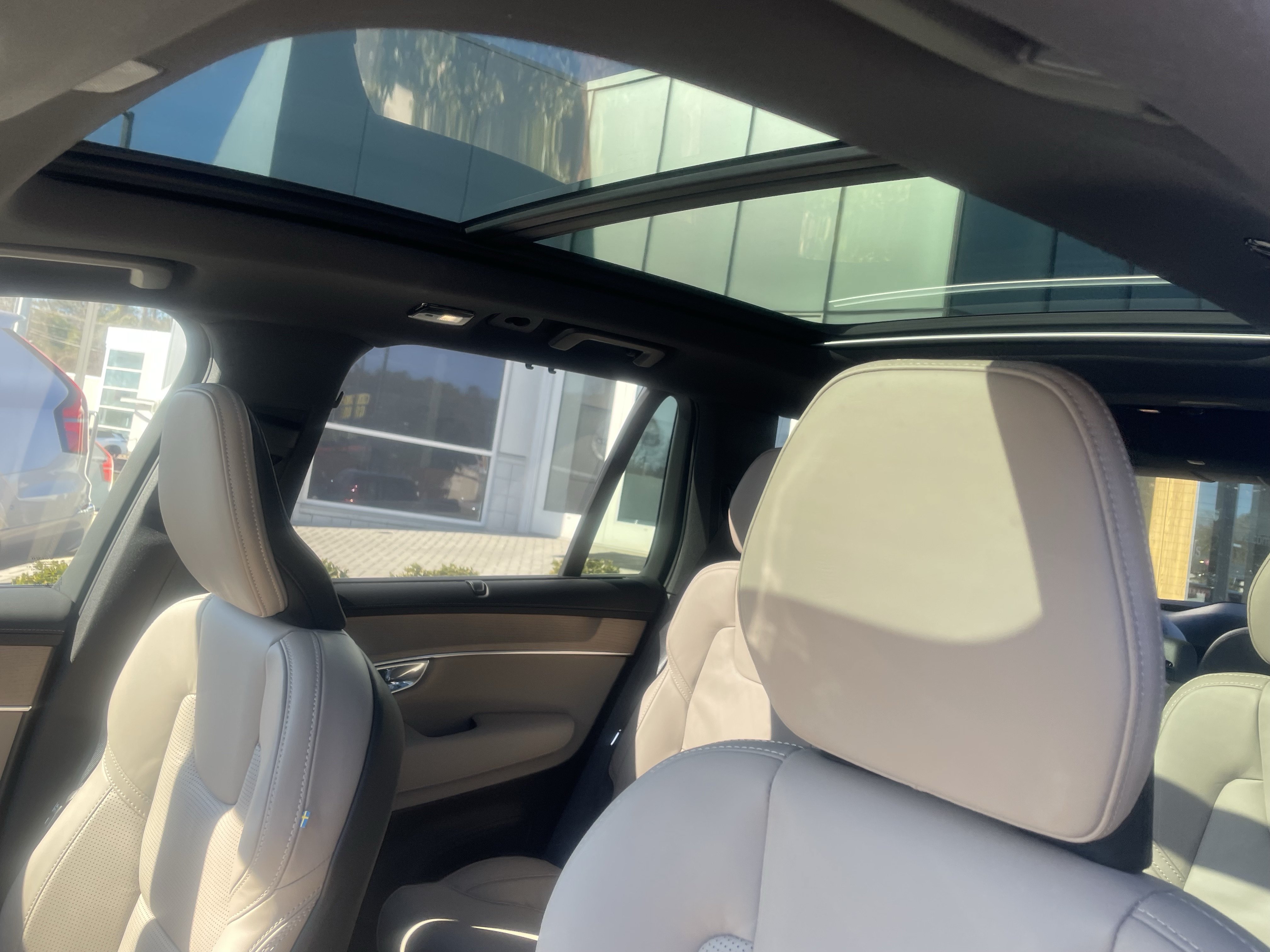New 2026 Volvo XC90 B6 Ultra AWD/4WD image 16