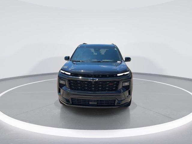 Used 2026 Chevrolet Traverse RS FWD image 2