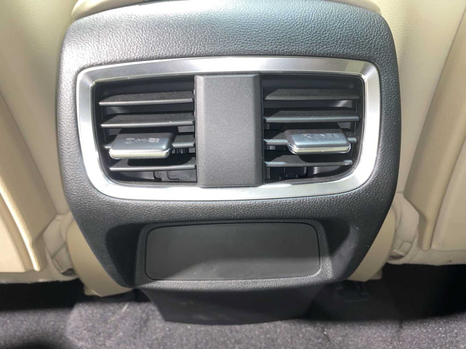 Used 2023 Acura RDX AWD image 25