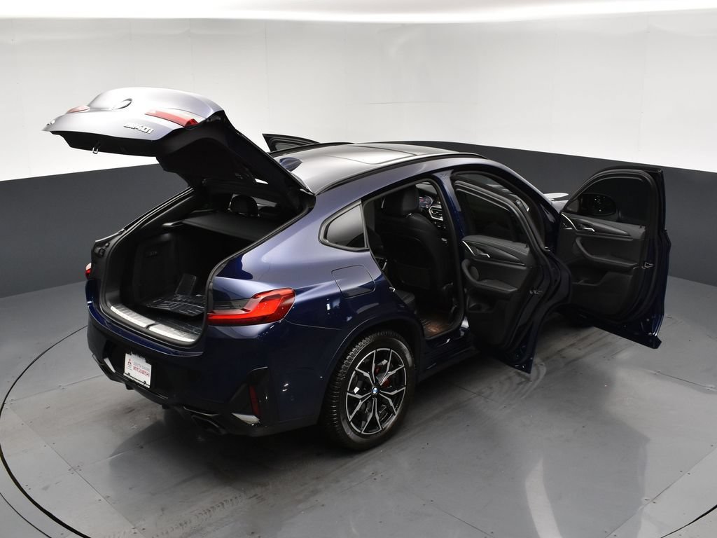 Used 2024 BMW X4 M40i AWD/4WD image 26