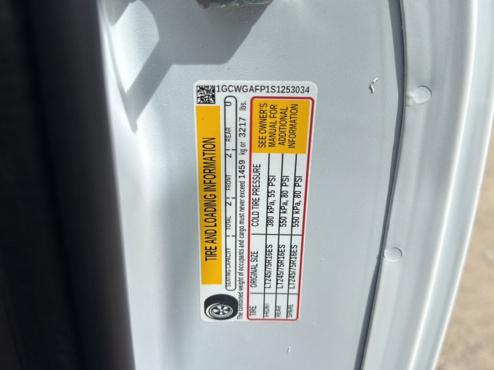 Certified 2025 Chevrolet Express 2500 w/ Driver Convenience Package RWD image 45