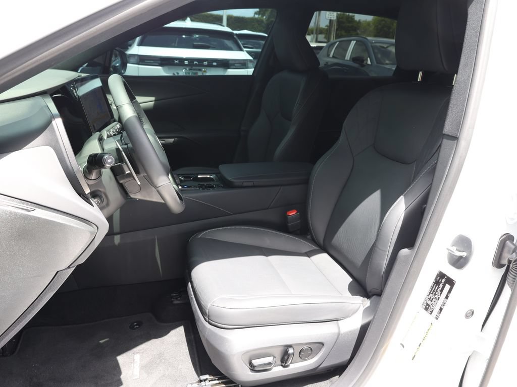 Used 2026 Lexus RX 350h w/ Convenience Package AWD/4WD image 14