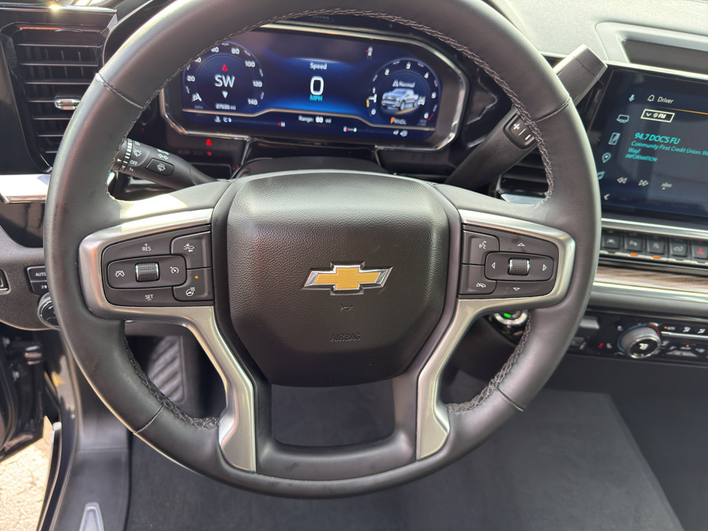 Used 2024 Chevrolet Silverado 1500 LT w/ Z71 Off-Road Package image 18